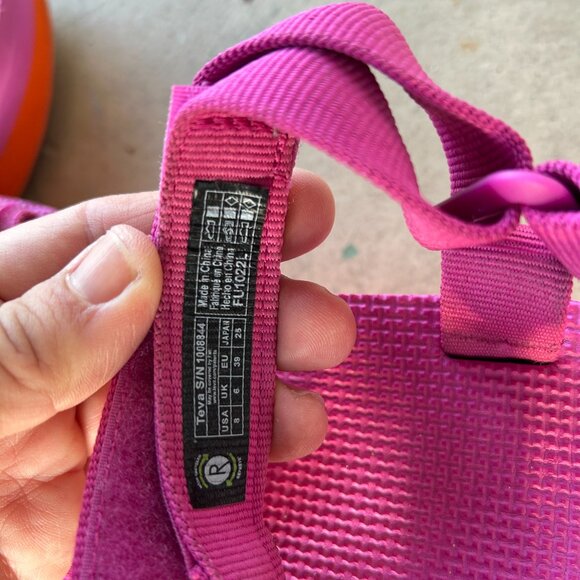 Teva Women's Flatform Universal Platform Pink Orange Sandal - Picture 8 of 8